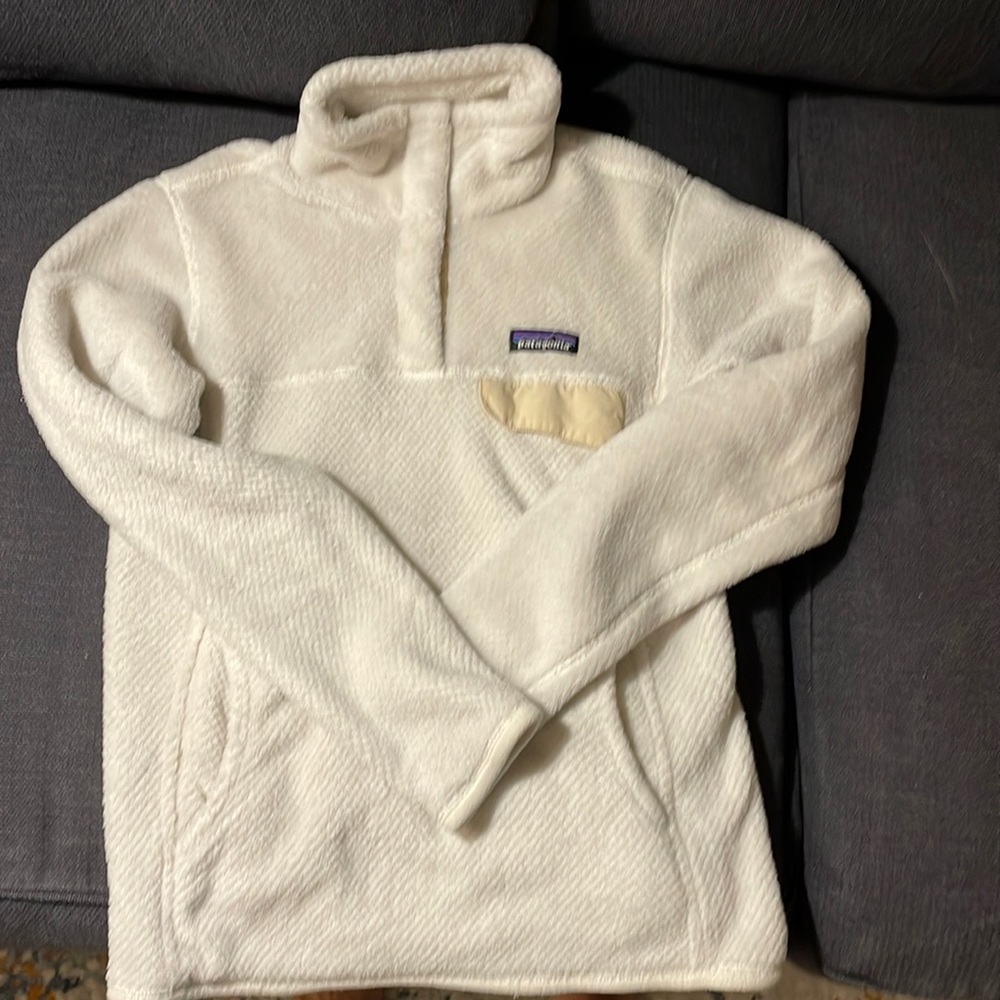Patagonia Women’s Re-Tool Snap T Fleece Pullover Small in Raw Linen